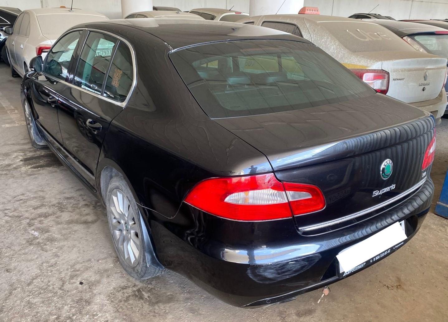 Skoda Superb - фото 2