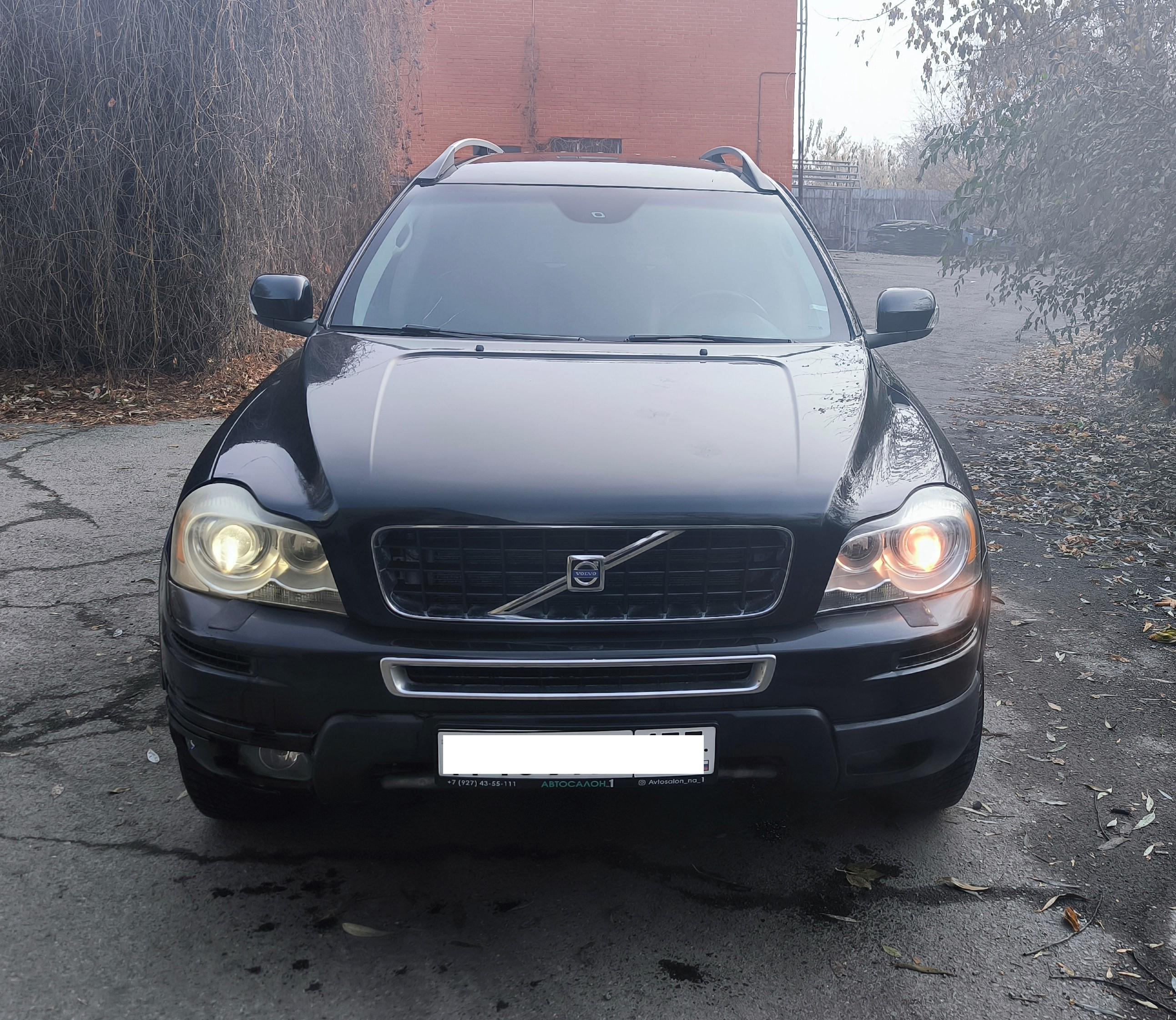 Volvo Xc90 - фото 4