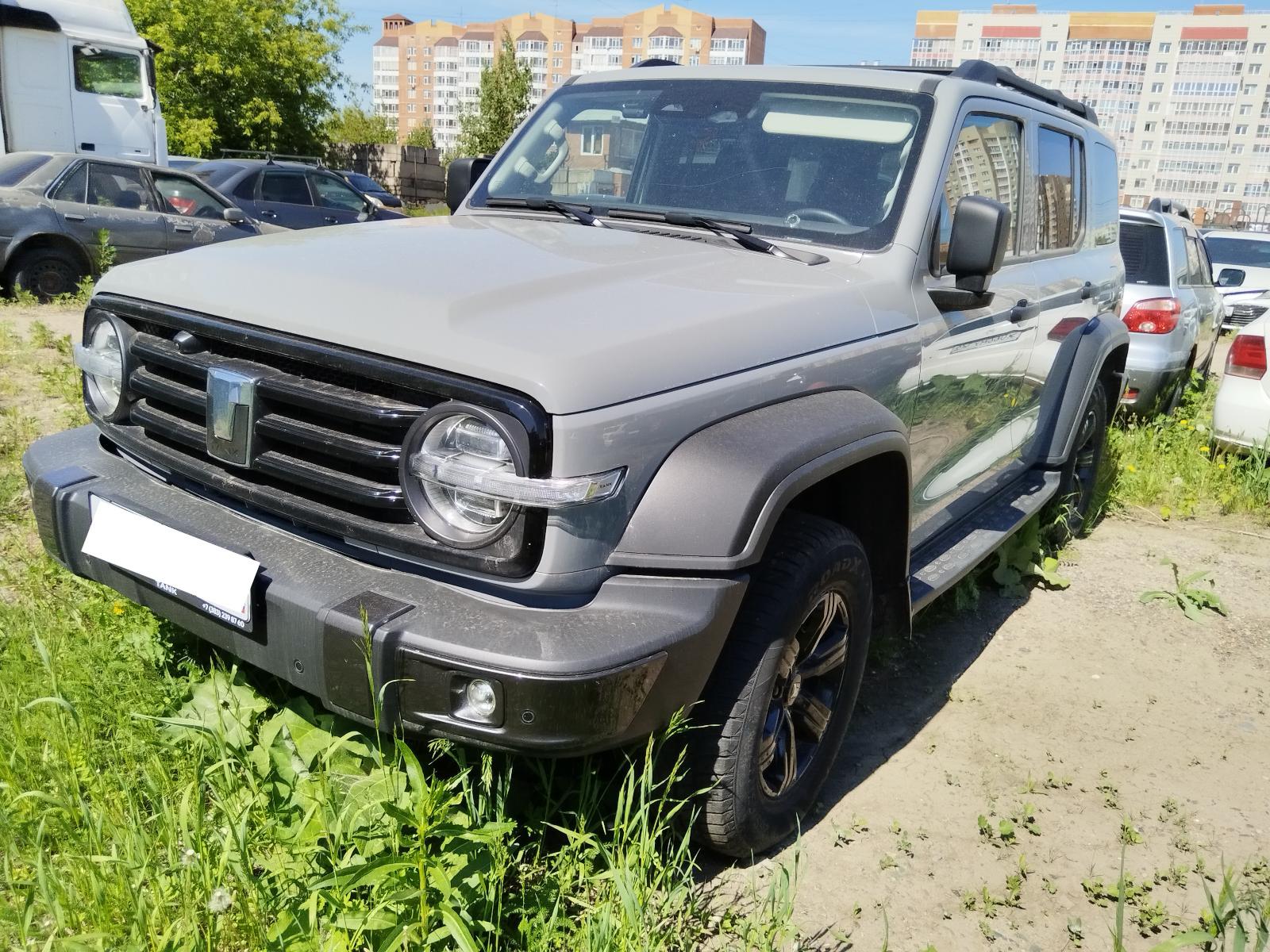 Tank 300 - фото 1