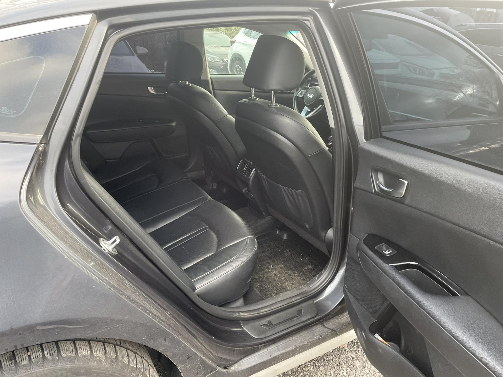 Kia Optima - фото 5