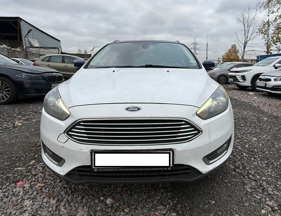 Ford Focus - фото 1