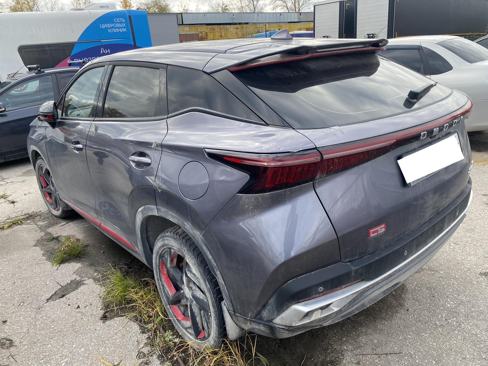 Omoda C5 - фото 4