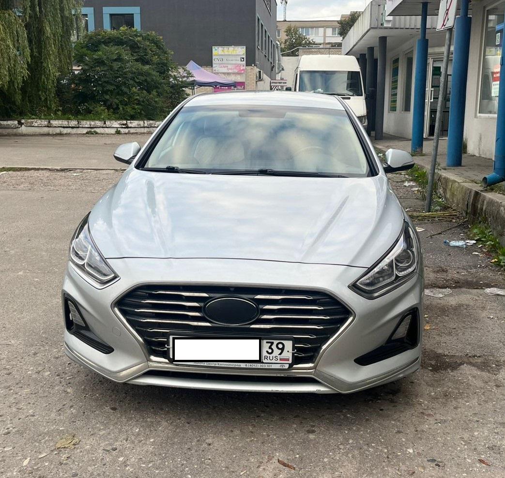 Hyundai Sonata - фото 1