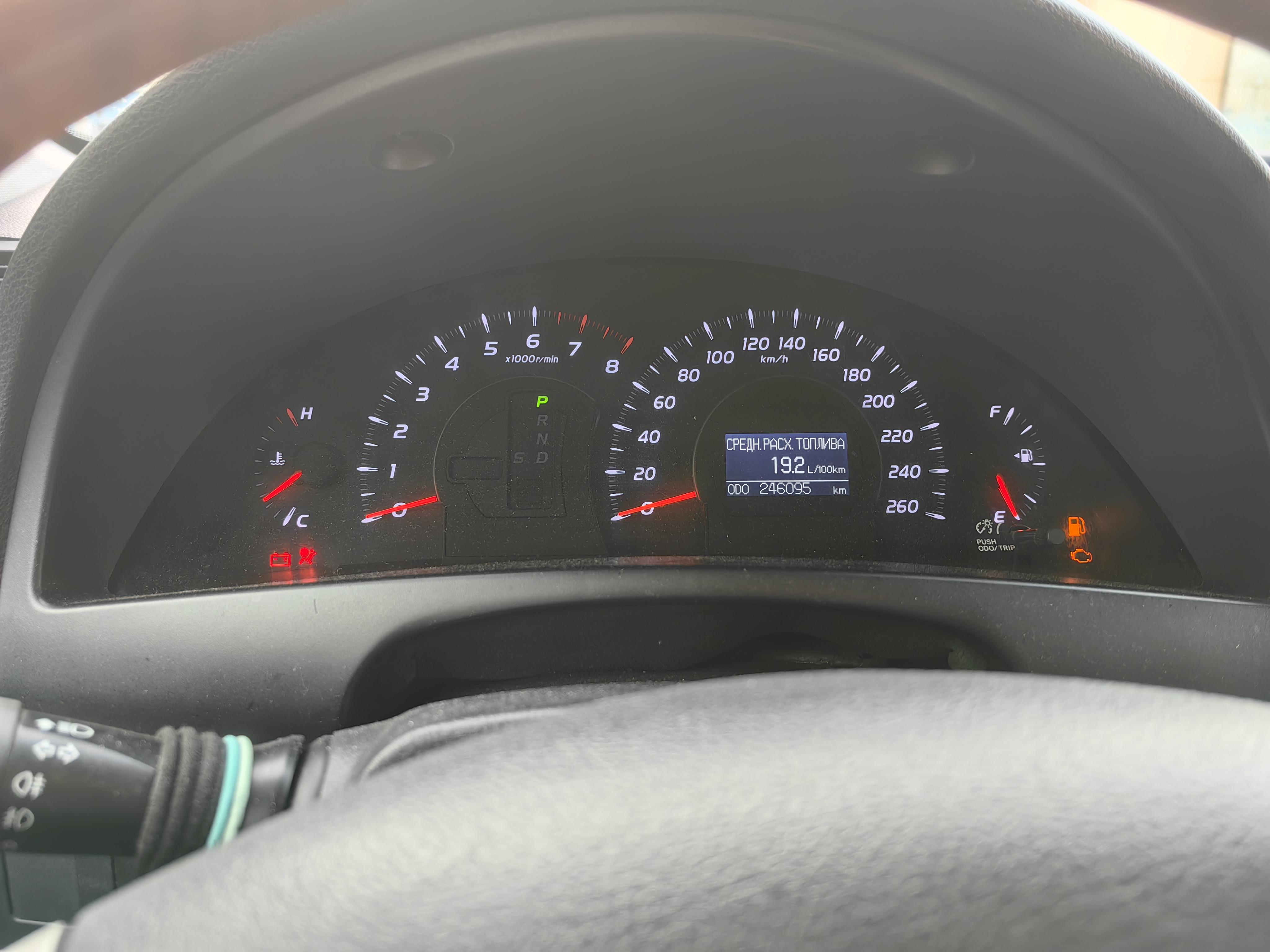 Toyota Camry - фото 7