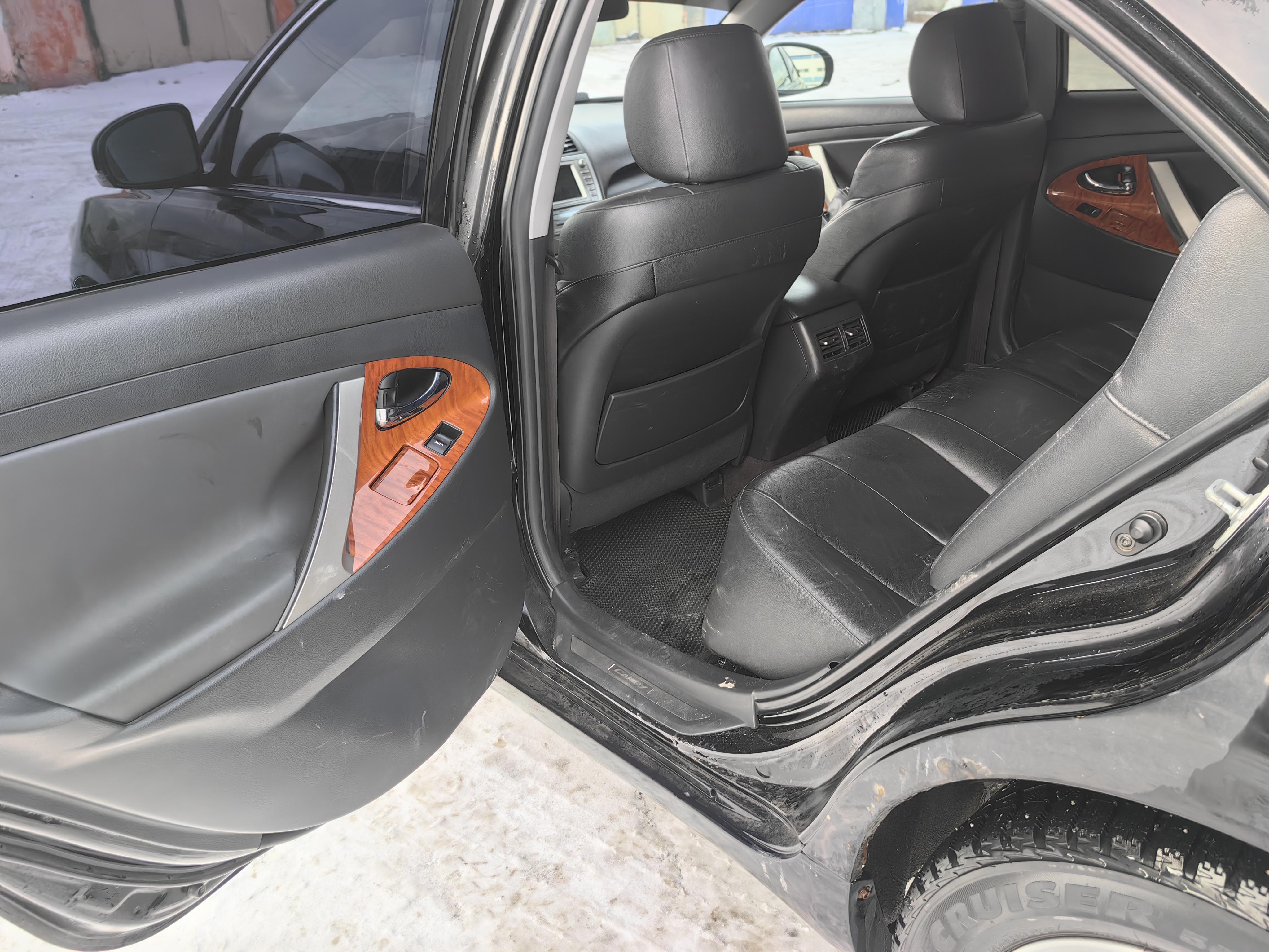 Toyota Camry - фото 9