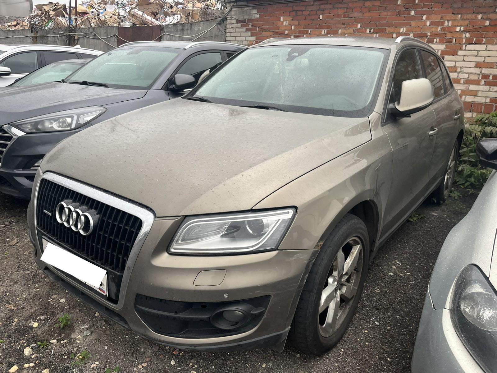Audi Q5 - фото 1
