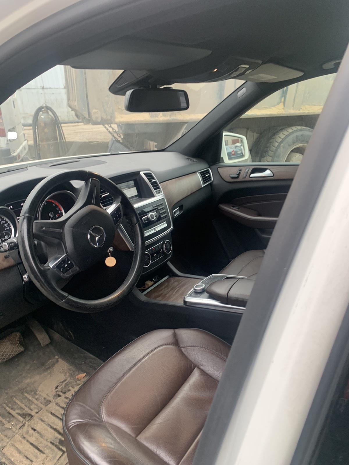 Mercedes-Benz M-Class - фото 7