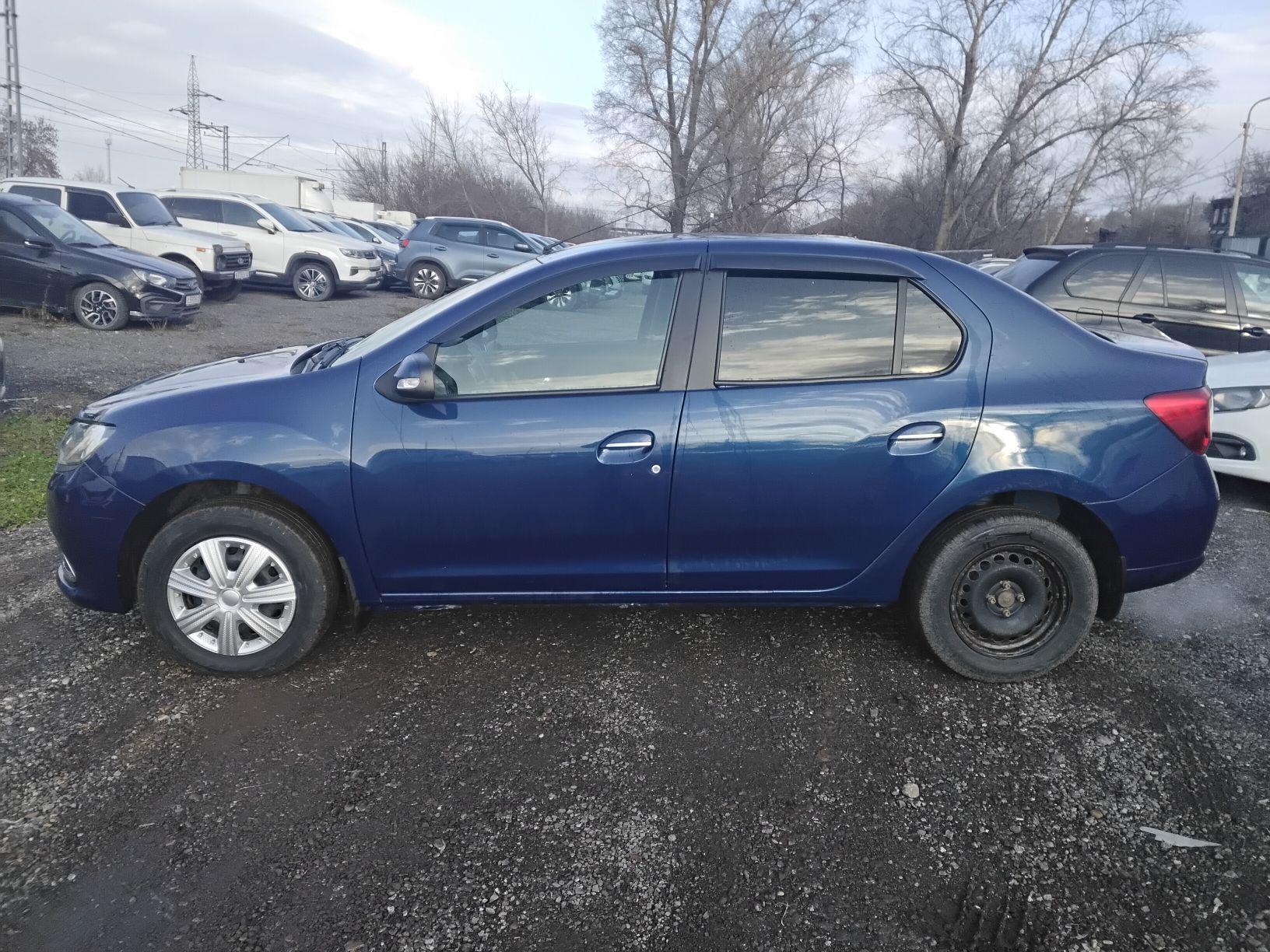 Renault Logan - фото 2
