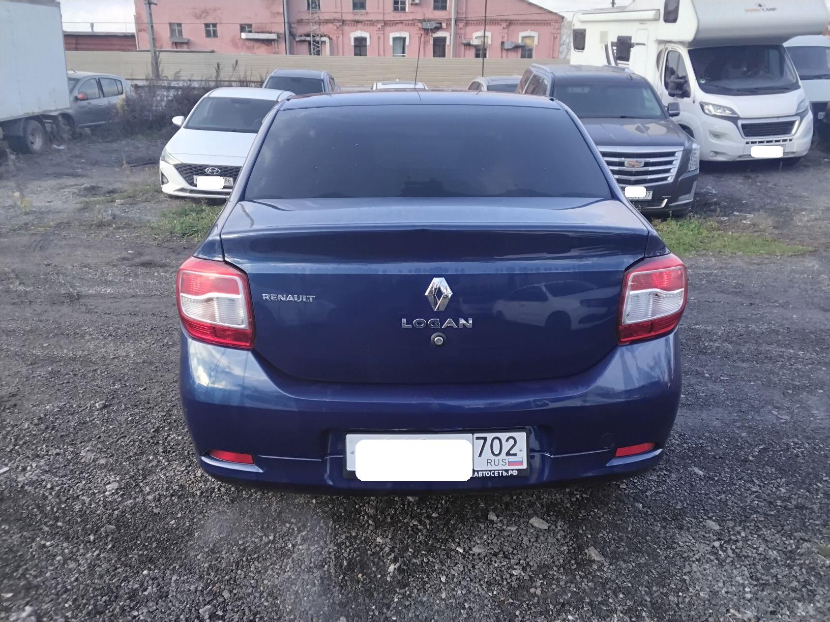 Renault Logan - фото 4