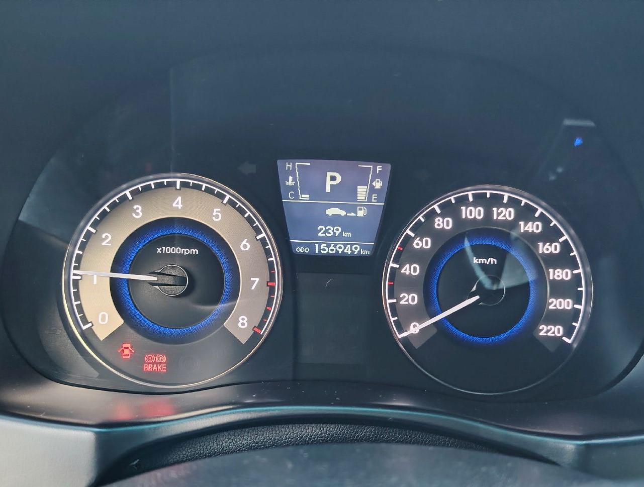 Hyundai Solaris - фото 2