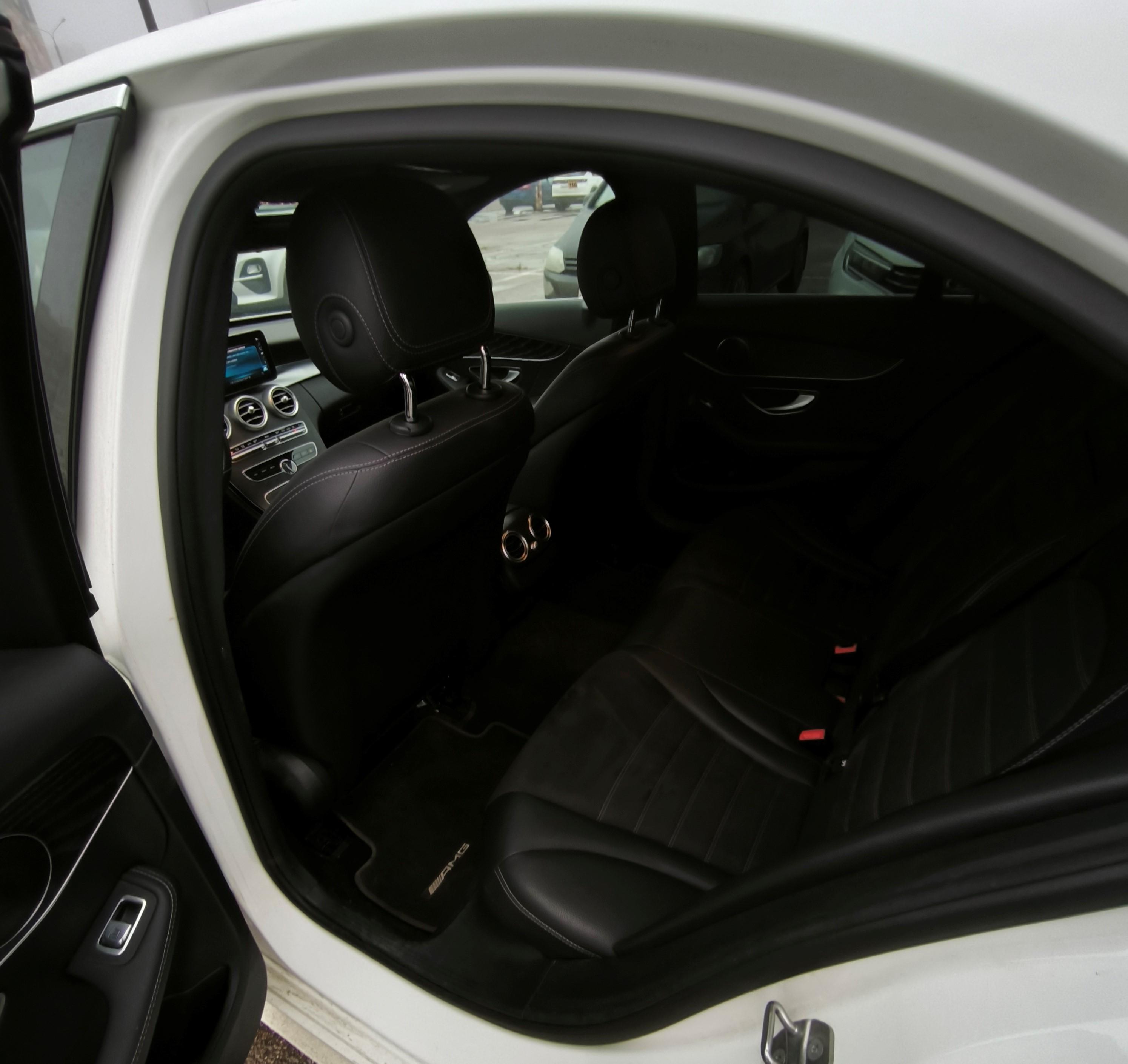 Mercedes-Benz C-Class - фото 9