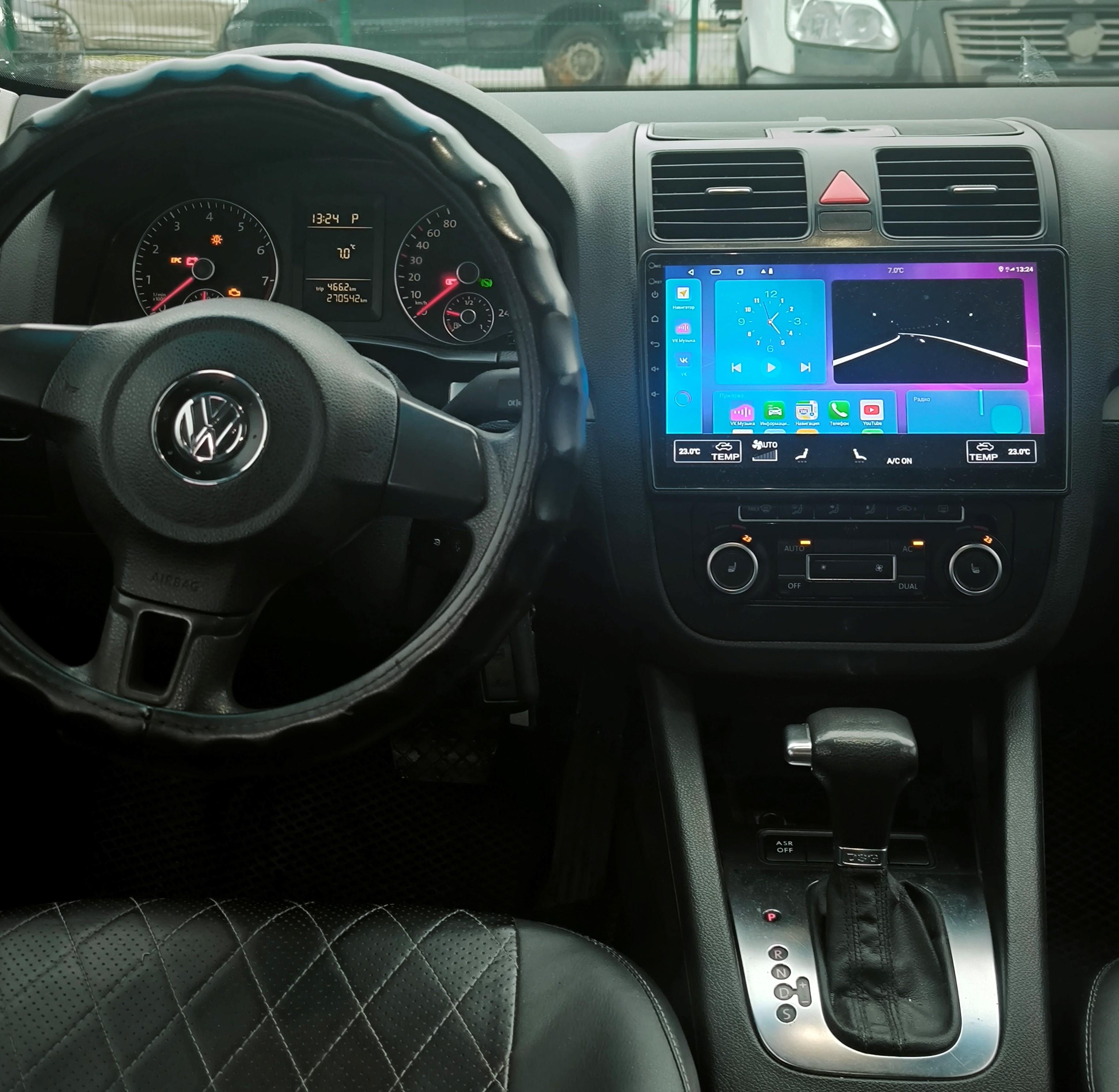 Volkswagen Jetta - фото 5