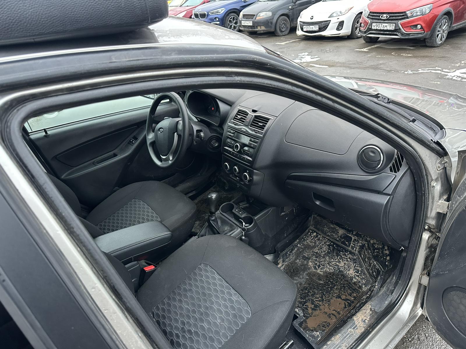 Lada (Ваз) Granta - фото 7