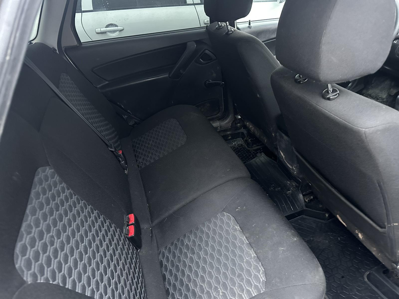 Lada (Ваз) Granta - фото 8