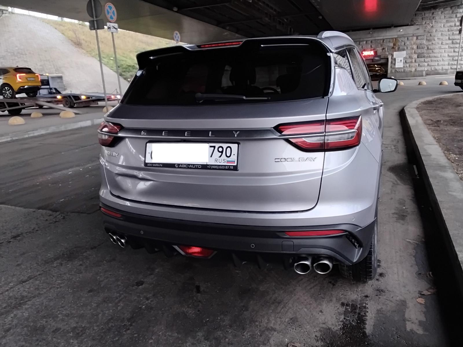 Geely Coolray - фото 4