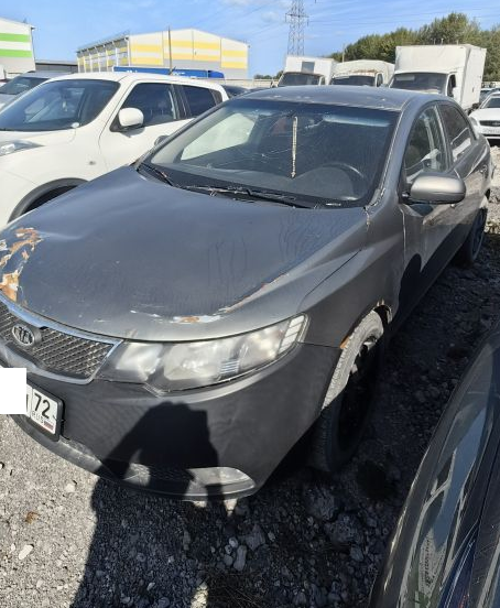 Kia Cerato - фото 1