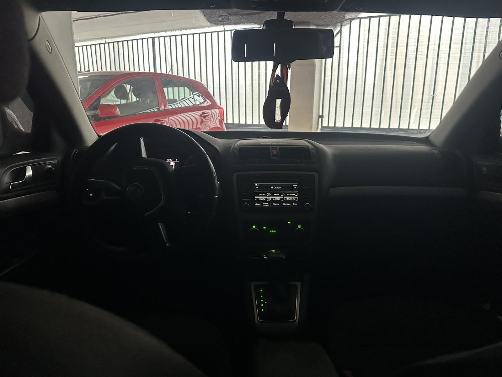 Skoda Octavia - фото 6