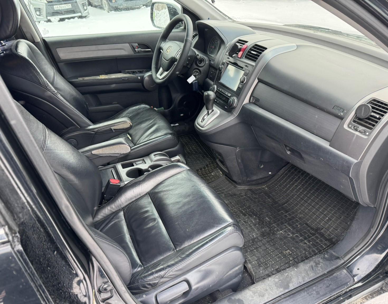 Honda Cr-V - фото 10