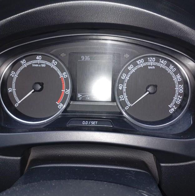 Skoda Rapid - фото 6