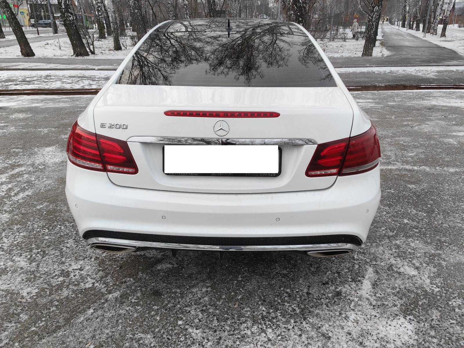 Mercedes-Benz E-Class - фото 6