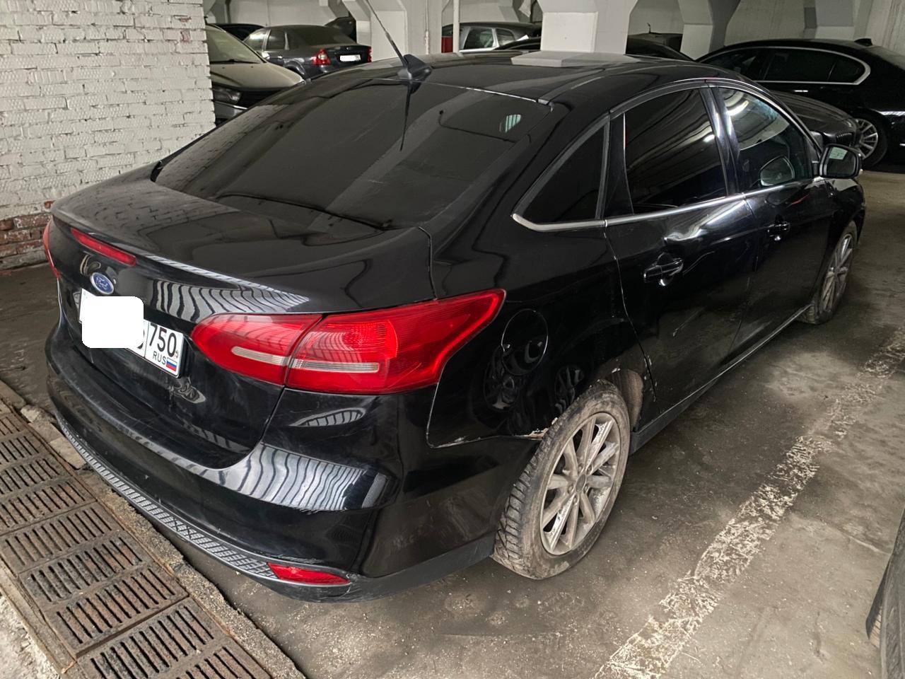 Ford Focus - фото 4