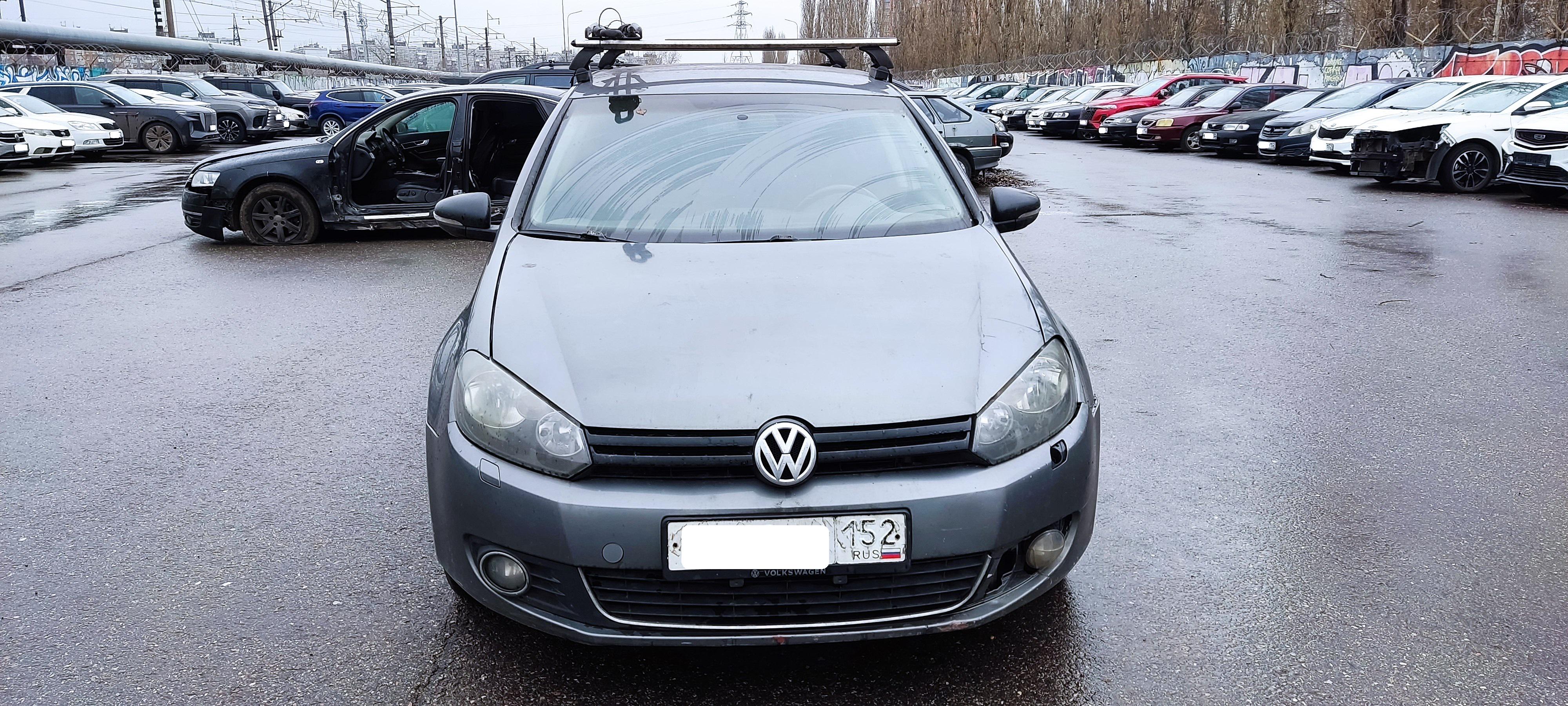 Volkswagen Golf - фото 1