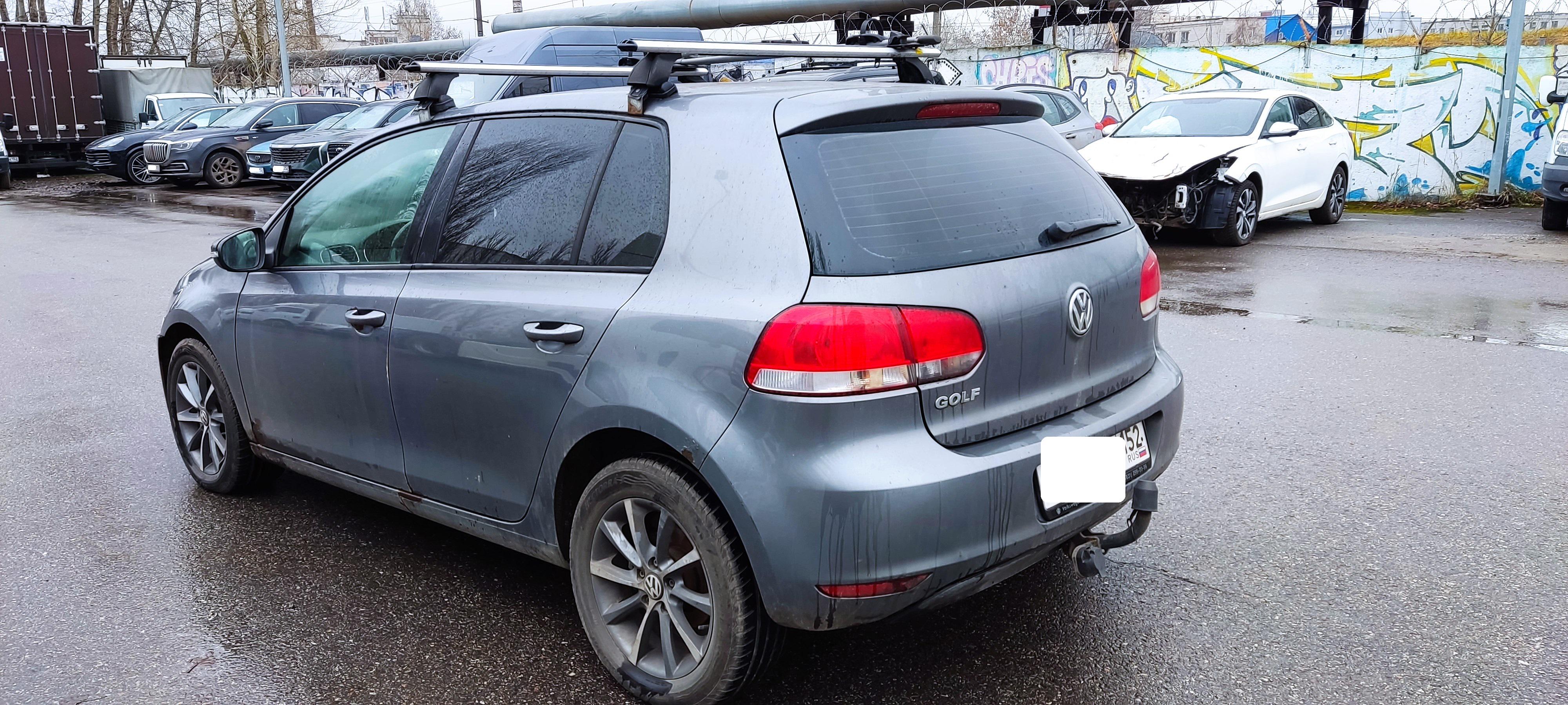 Volkswagen Golf - фото 6