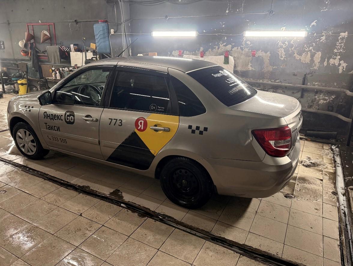 Lada (Ваз) Granta