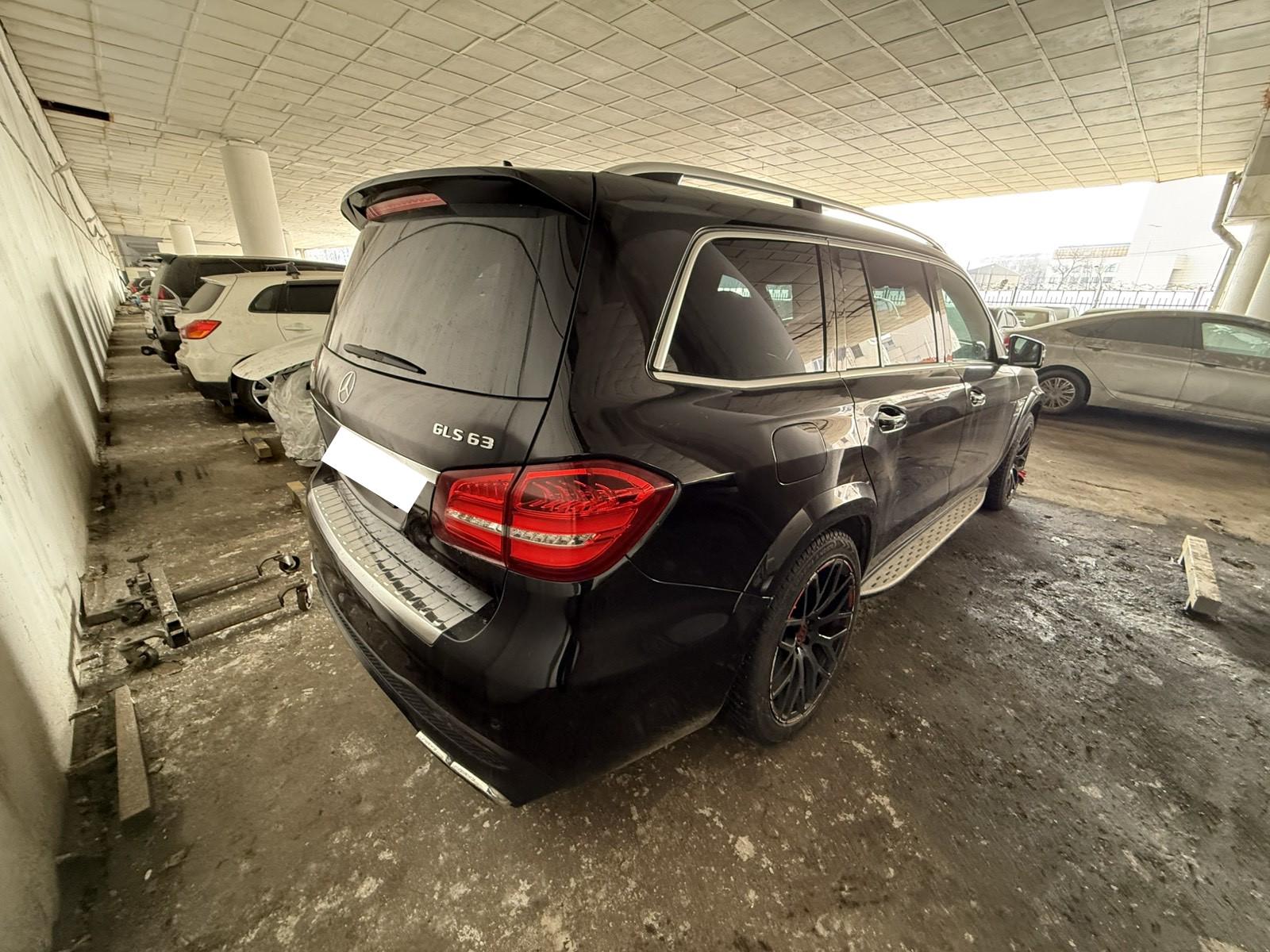 Mercedes-Benz Gls-Class