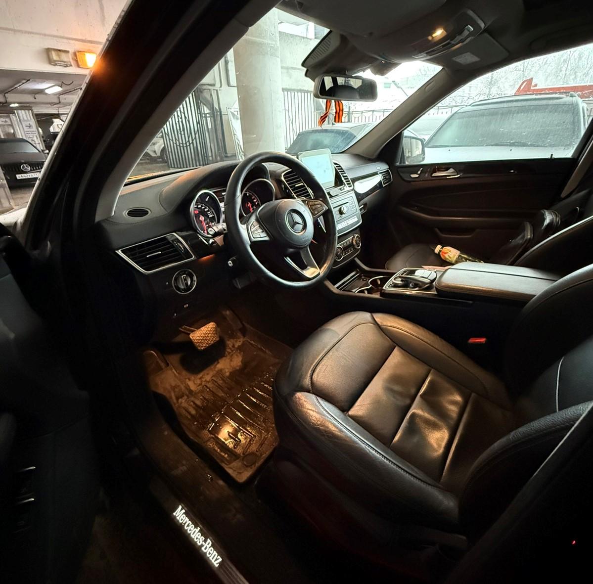 Mercedes-Benz Gls-Class