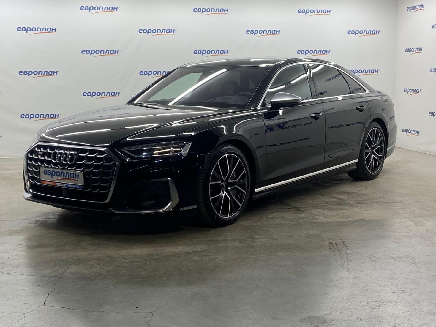 Audi S8