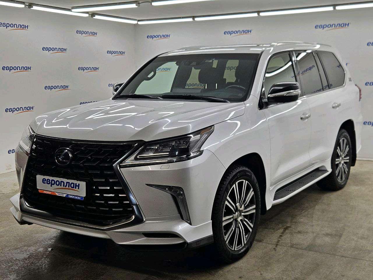 Lexus LX