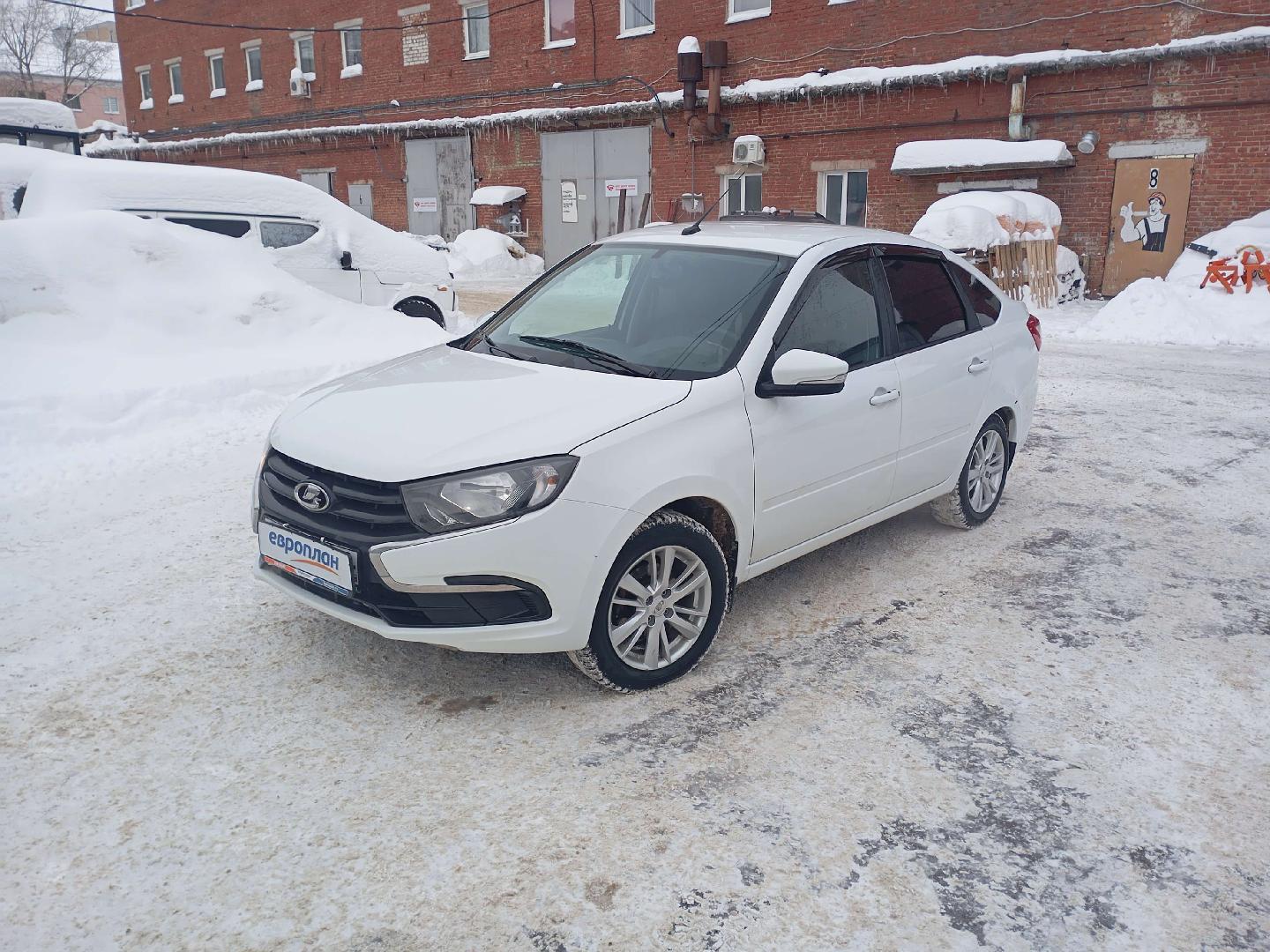 Lada Granta лифтбек