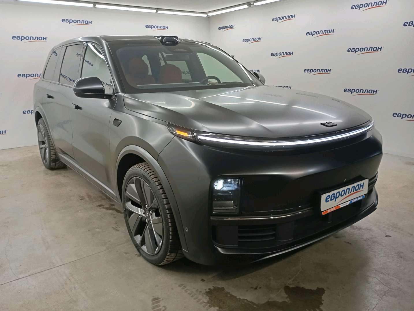 Li Auto (Lixiang) Л9 (L9)