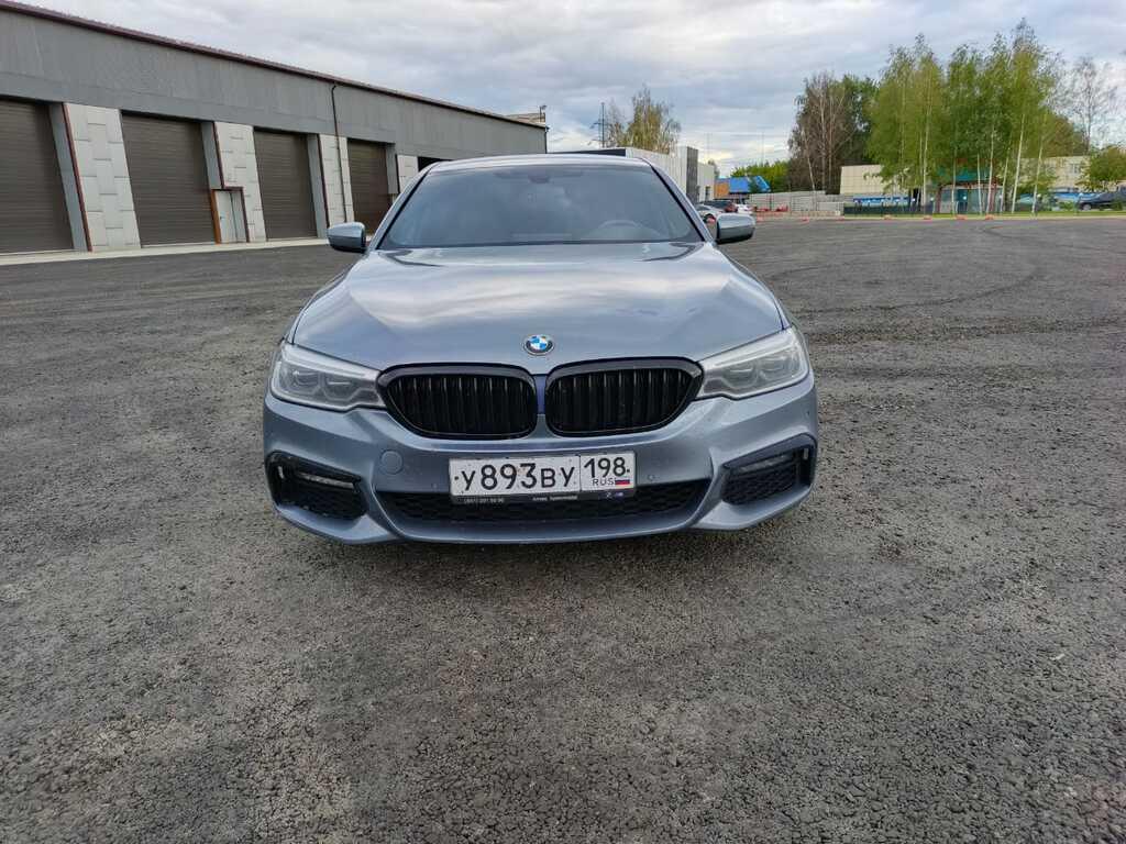 BMW 530