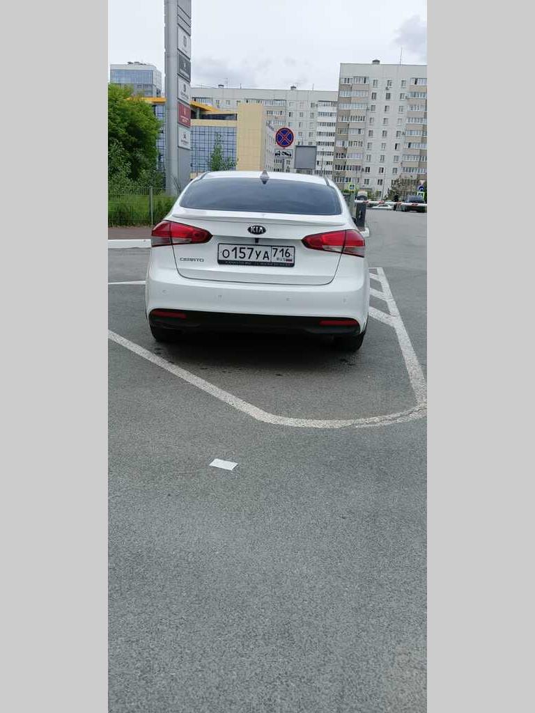 KIA CERATO