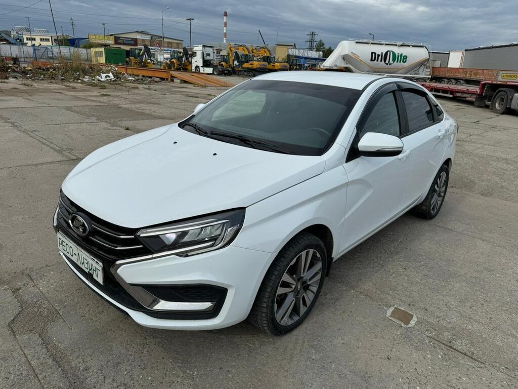 LADA VESTA
