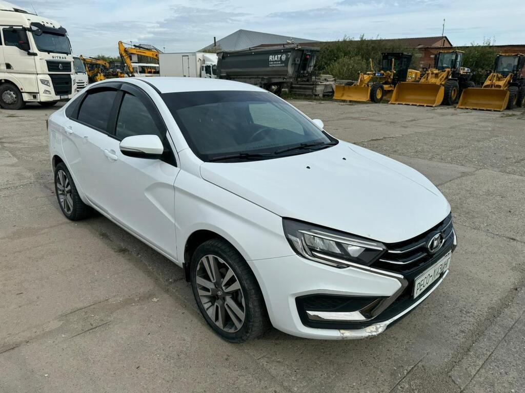 LADA VESTA