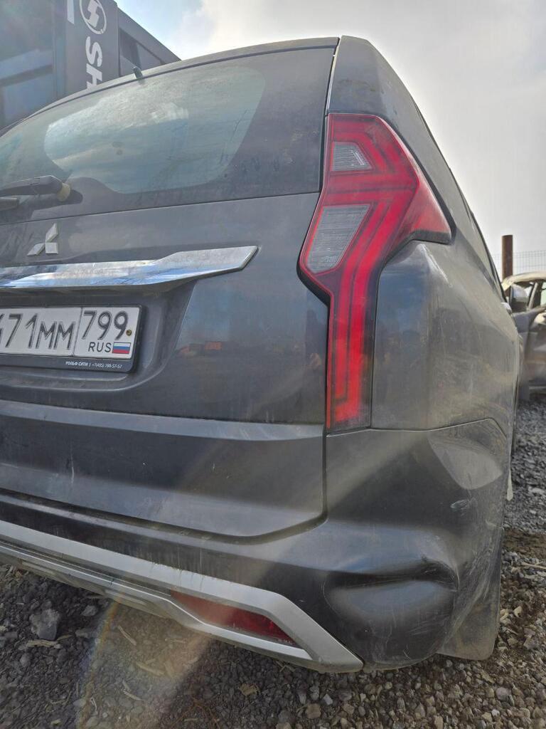 MITSUBISHI PAJERO SPORT