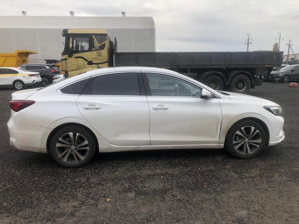 CHANGAN EADO PLUS