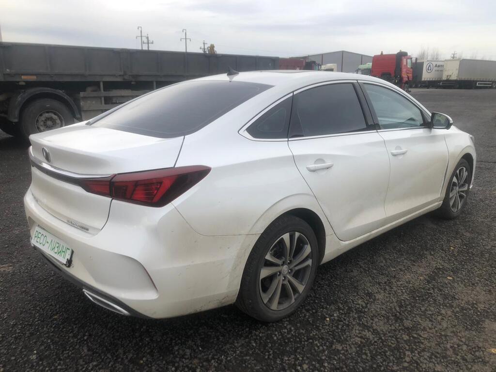 CHANGAN EADO PLUS