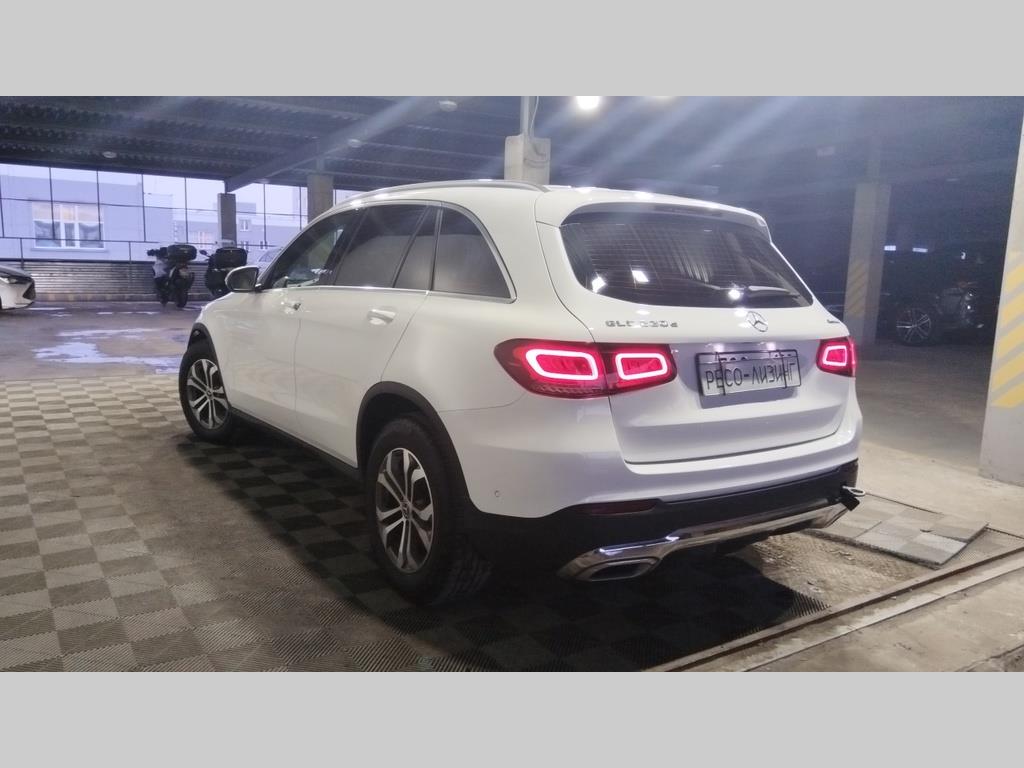 MERCEDES-BENZ GLC