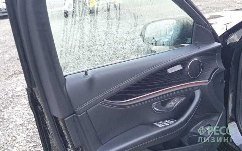 MERCEDES-BENZ E CLASS AMG