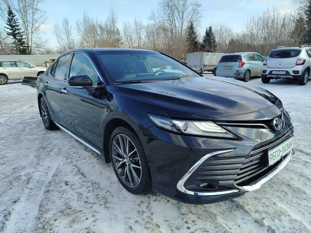 TOYOTA CAMRY