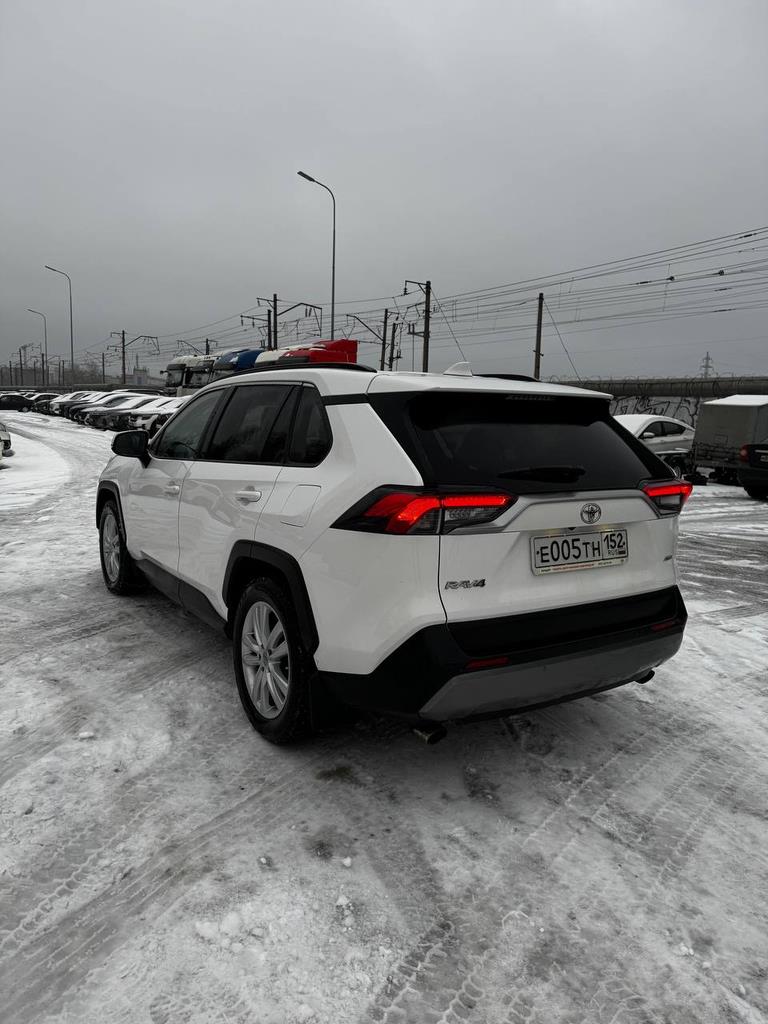 TOYOTA RAV4