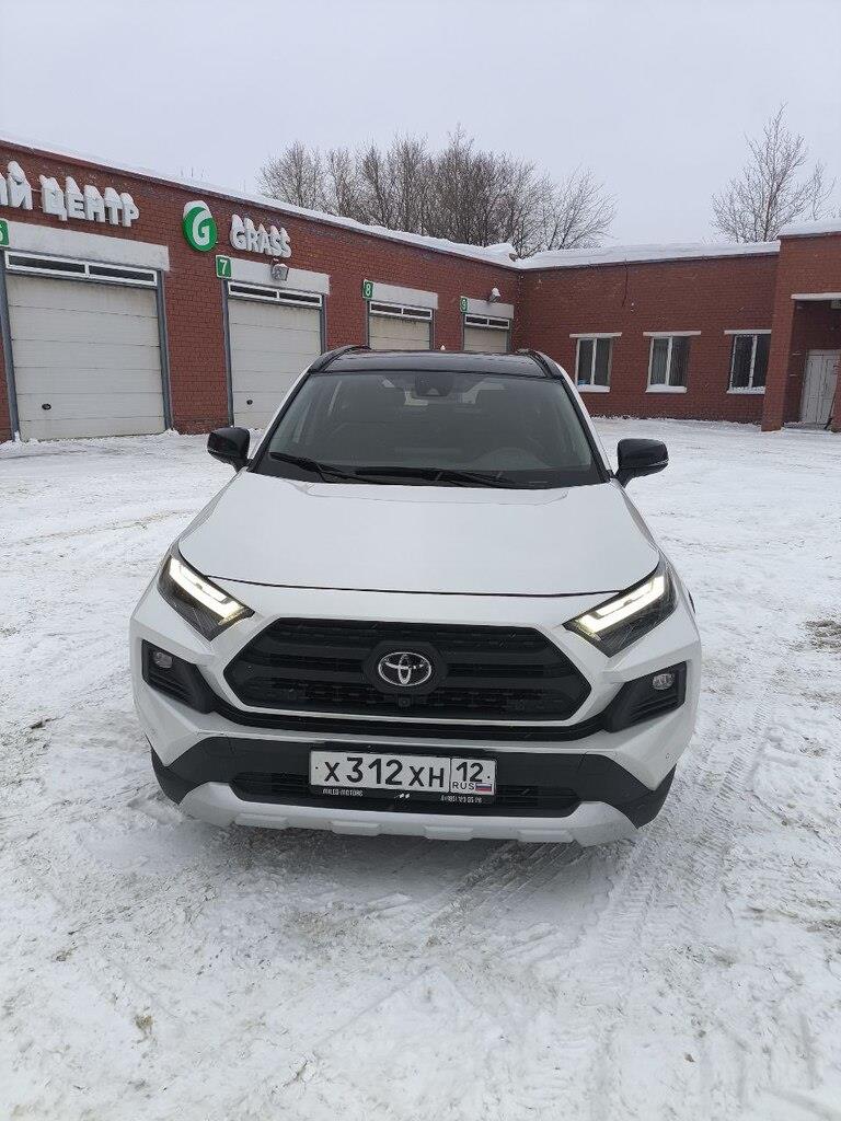 TOYOTA RAV4