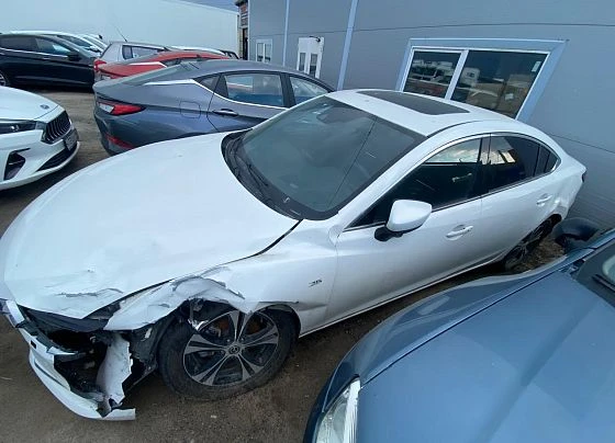 Mazda Atenza - фото 3
