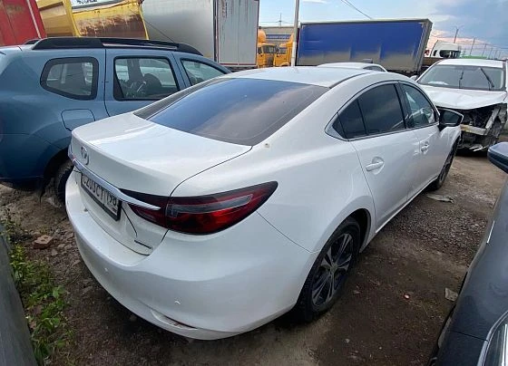 Mazda Atenza - фото 4