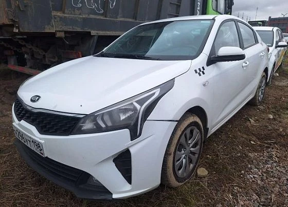 Kia Rio - фото 1