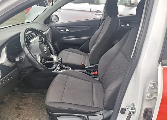 Kia Rio - фото 4
